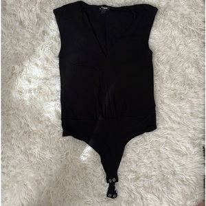 Express black v-neck body suit